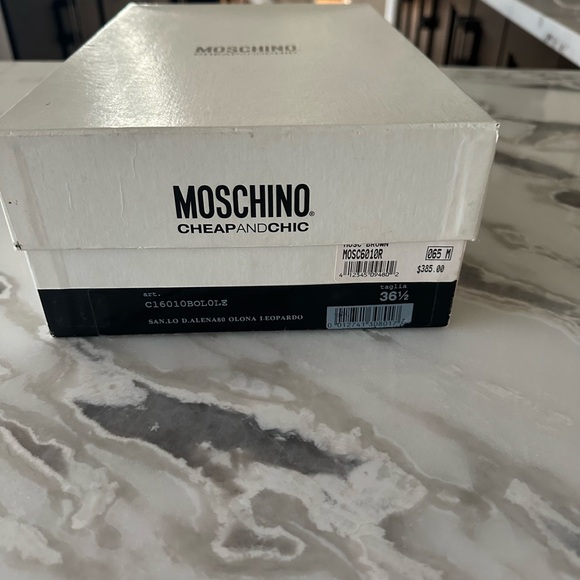 Vintage Moschino Animal Print wedge ankle strap shoes w/ribbon tie. size -6.5 - Picture 12 of 14